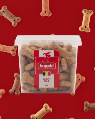 Ten nejroztomilejší pamlsek, co rozzáří vánoční stůl ✨ Hupple Glazy Bone jsou malé sušenkové kostičky, které potěší nejen...